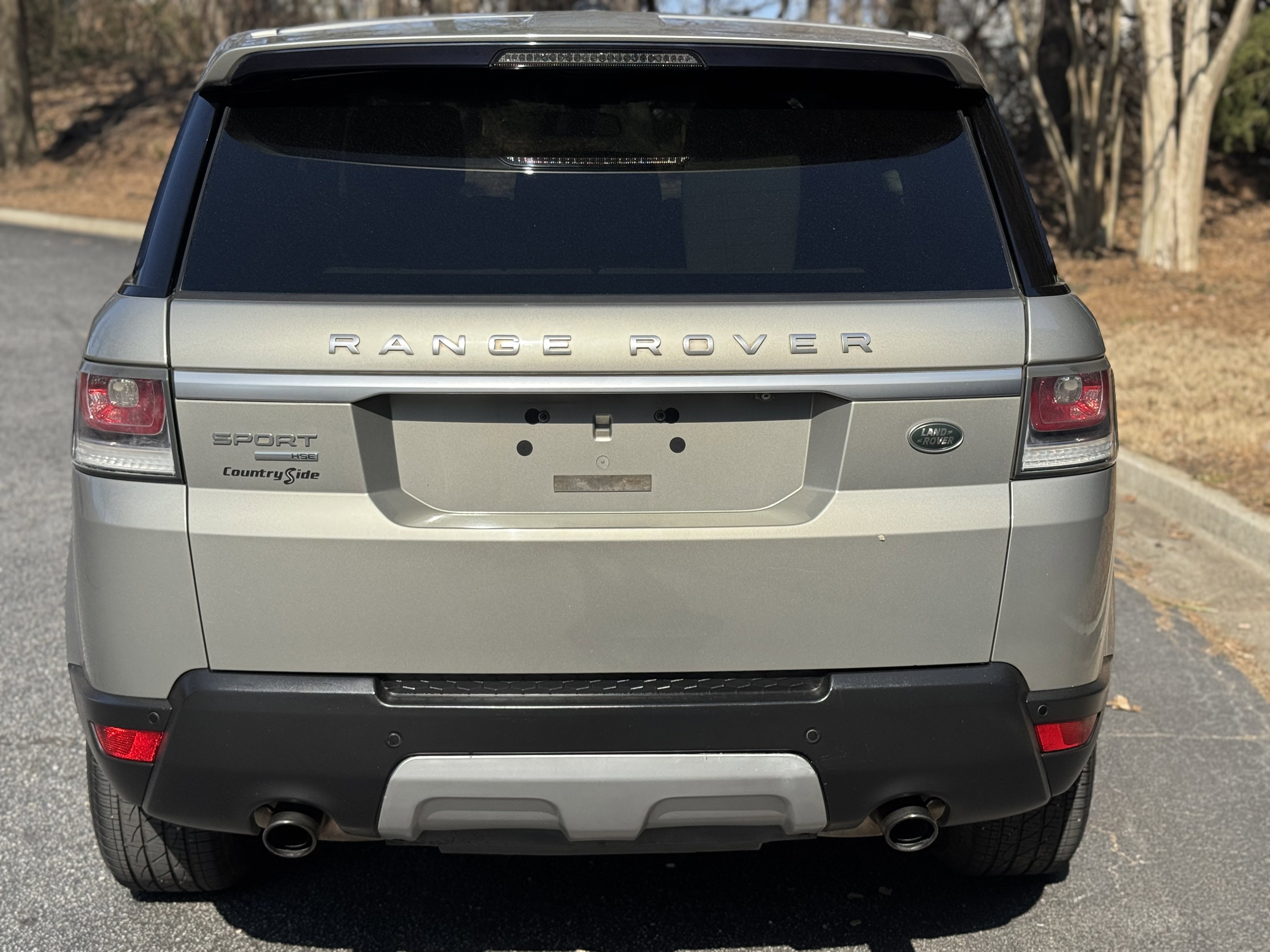 Used 2014 Land Rover Range Rover Sport HSE image 12