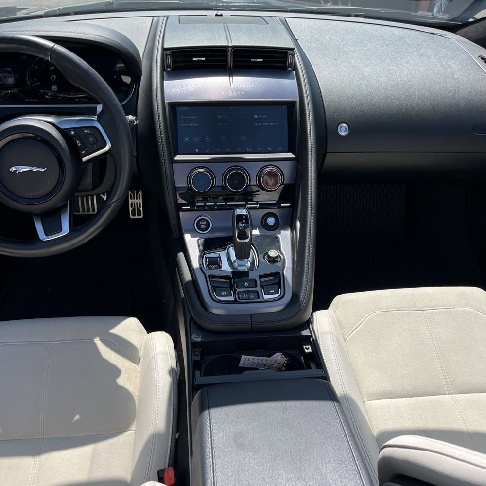 Used 2021 Jaguar F-TYPE Convertible RWD image 13