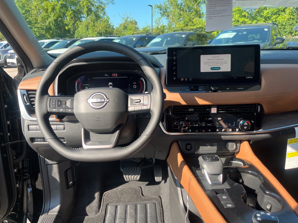 New 2026 Nissan Rogue Platinum w/ Platinum Premium Package AWD/4WD image 24