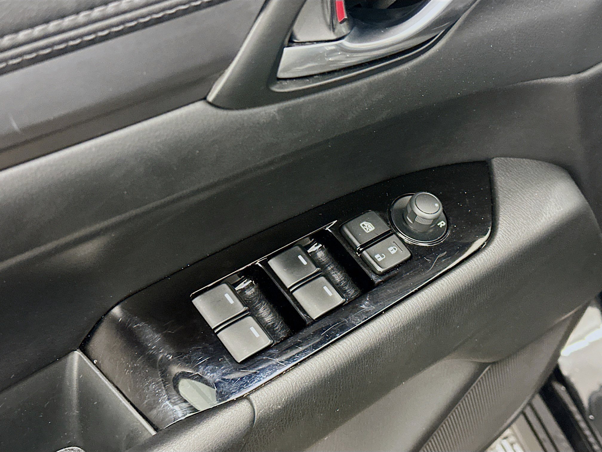 Used 2024 MAZDA CX-5 AWD 2.5 S w/ Select Package image 15