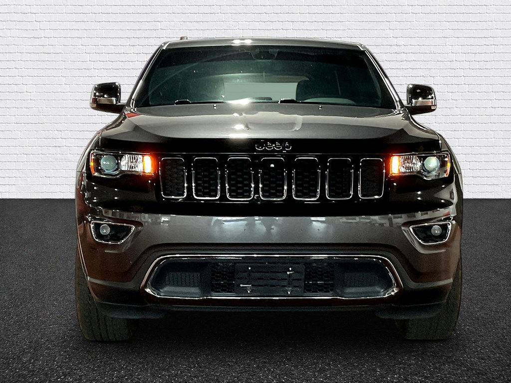 Used 2021 Jeep Grand Cherokee Limited AWD/4WD image 2