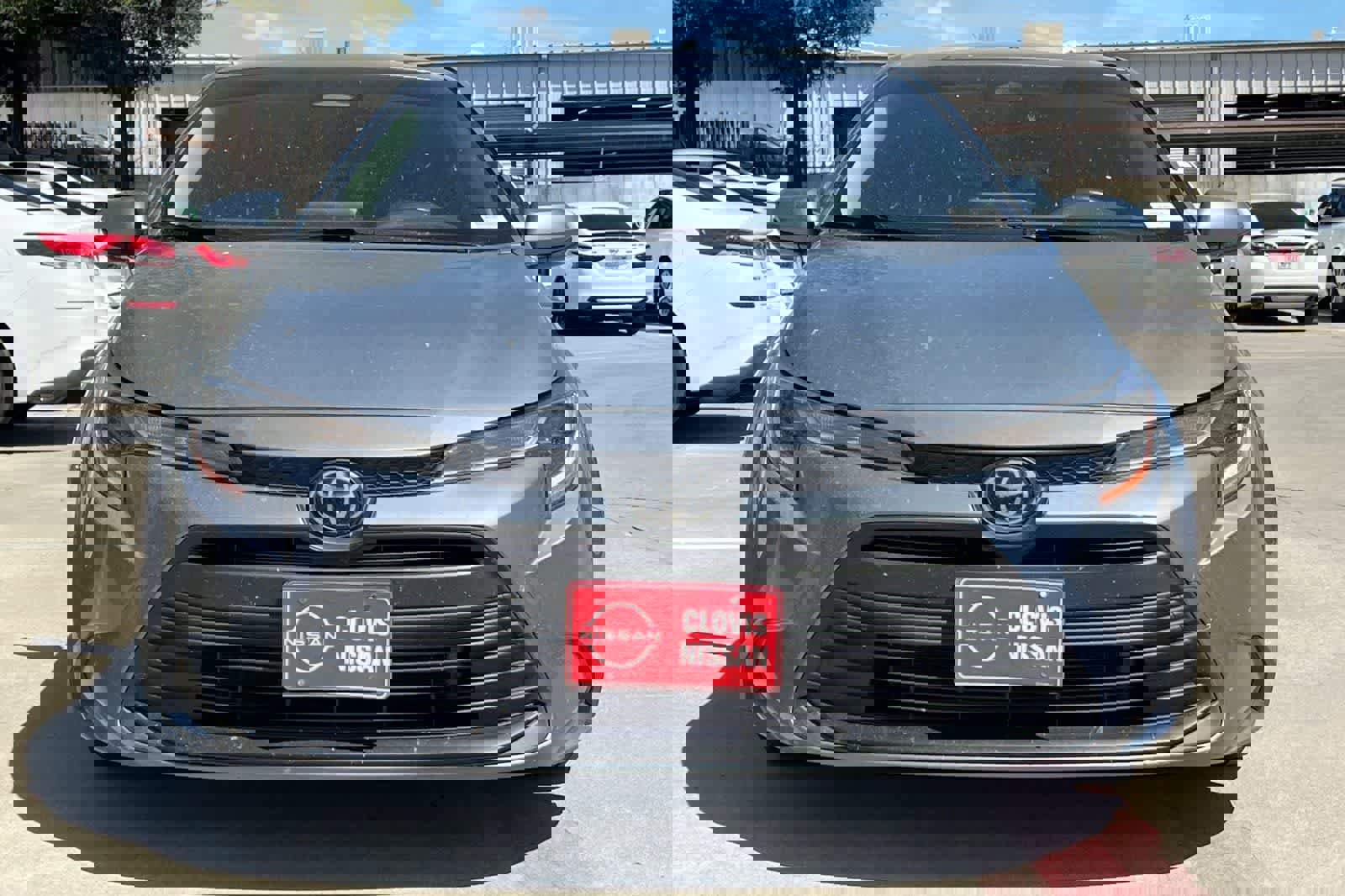 Used 2023 Toyota Corolla LE image 11