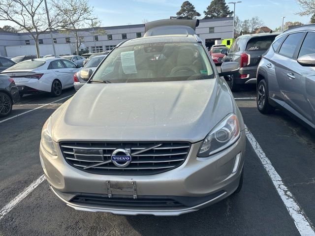 Used 2016 Volvo XC60 T6 Platinum w/ Climate Package image 3