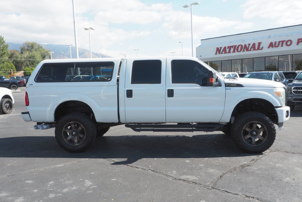 Used 2015 Ford F250 XLT w/ XLT Value Package AWD/4WD image 4