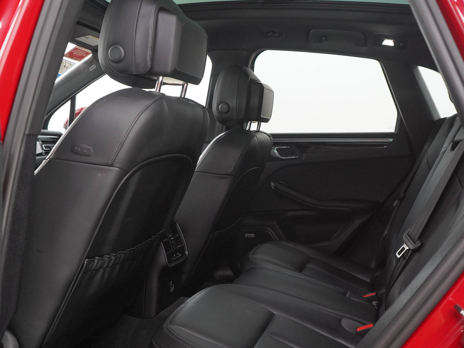 Used 2020 Porsche Macan GTS AWD/4WD image 19