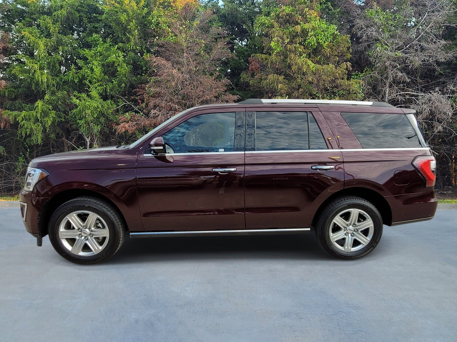 Used 2021 Ford Expedition Limited RWD image 22