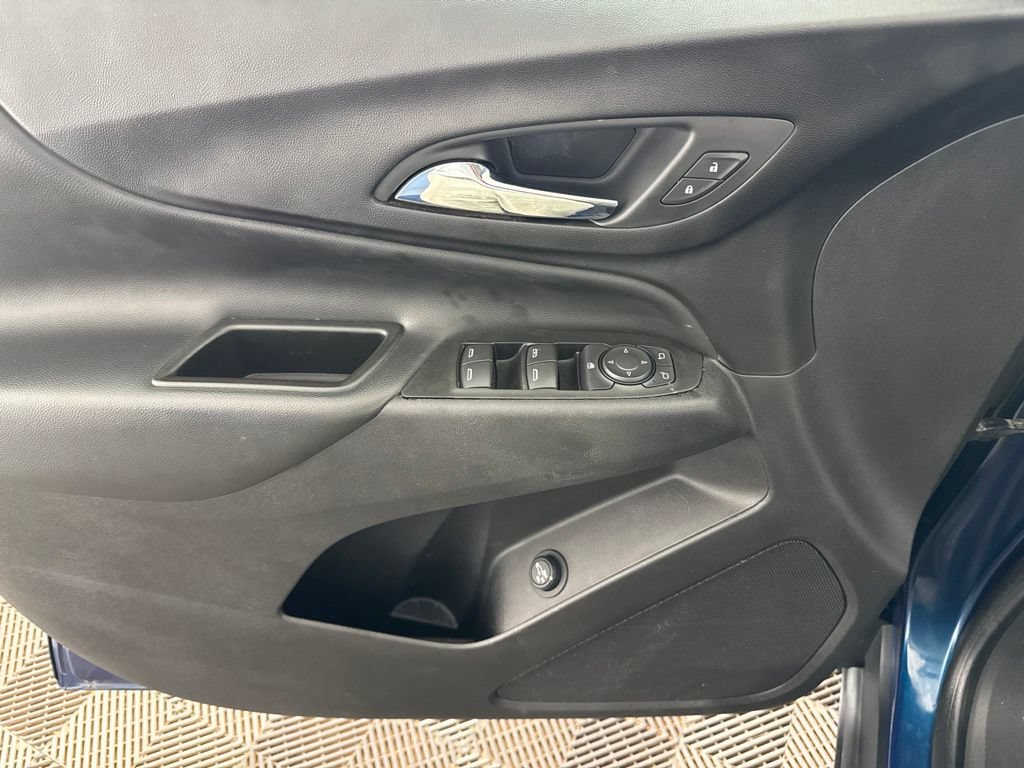 Used 2020 Chevrolet Equinox LT FWD image 20