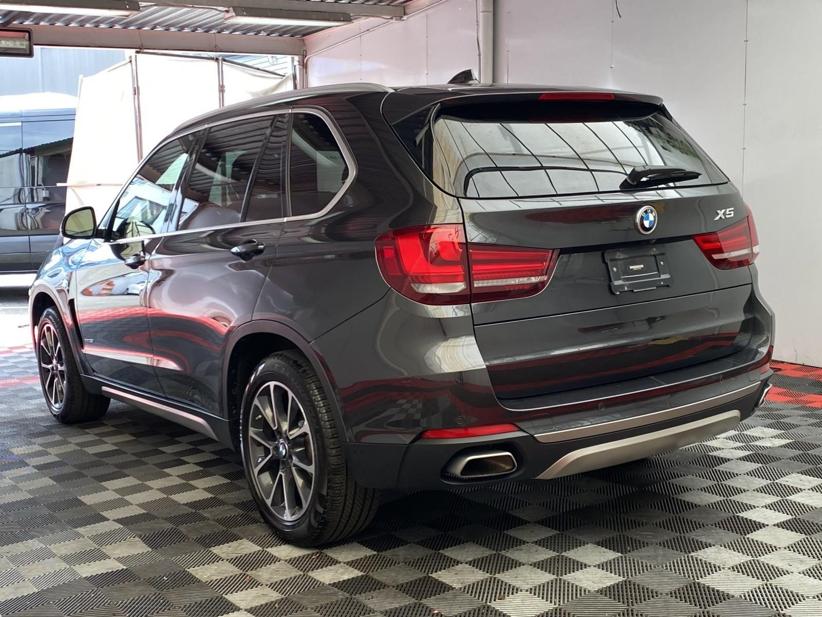 Used 2018 BMW X5 xDrive35i AWD/4WD image 4