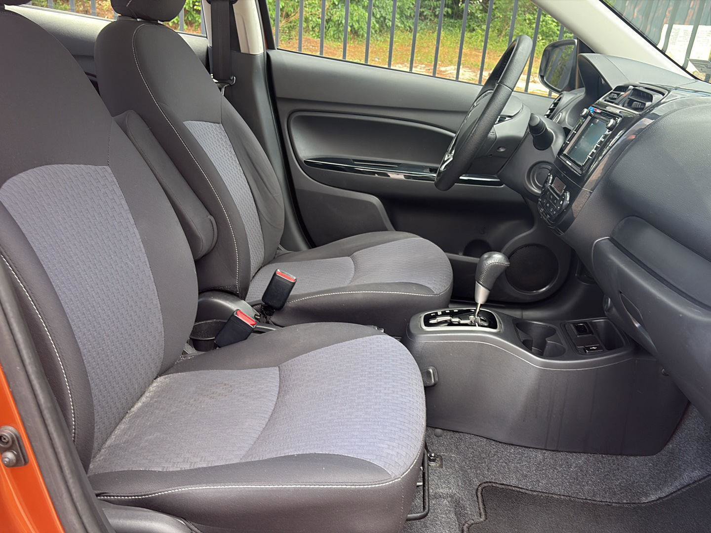 Used 2018 Mitsubishi Mirage SE FWD image 17