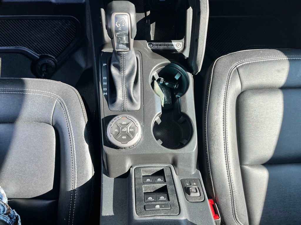 Used 2025 Ford Bronco Badlands AWD/4WD image 19