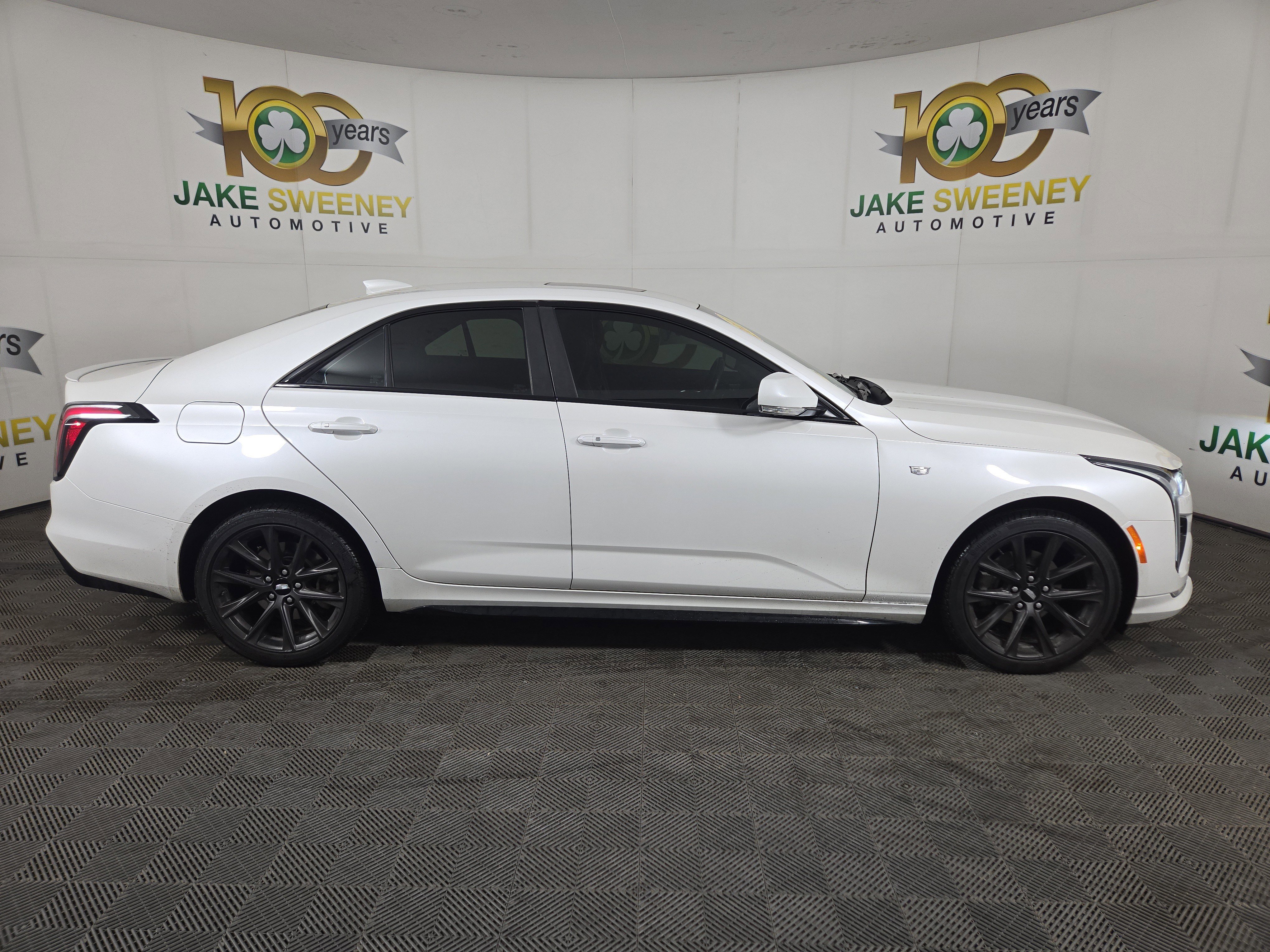 Certified 2021 Cadillac CT4 Sport w/ Technology Package image 10