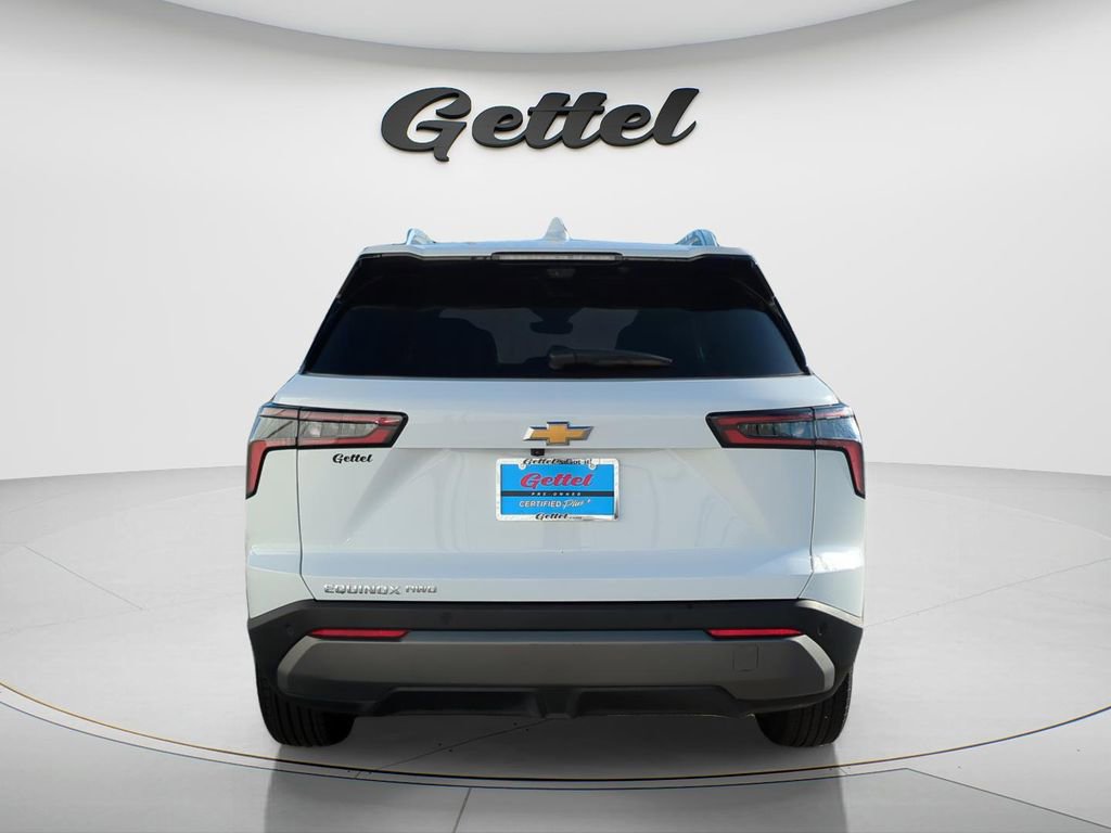 Used 2025 Chevrolet Equinox LT w/ Convenience Package II image 5