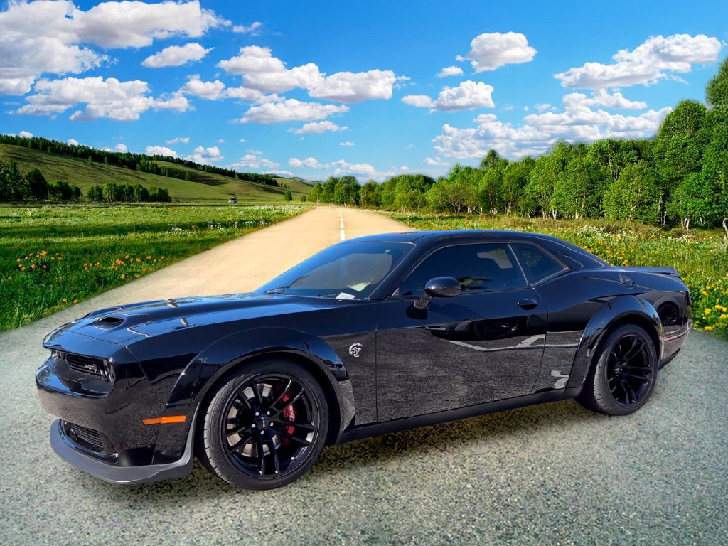 Used 2022 Dodge Challenger SRT Hellcat RWD image 2