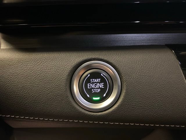 Used 2022 Cadillac Escalade Sport w/ Touring Package AWD/4WD image 15