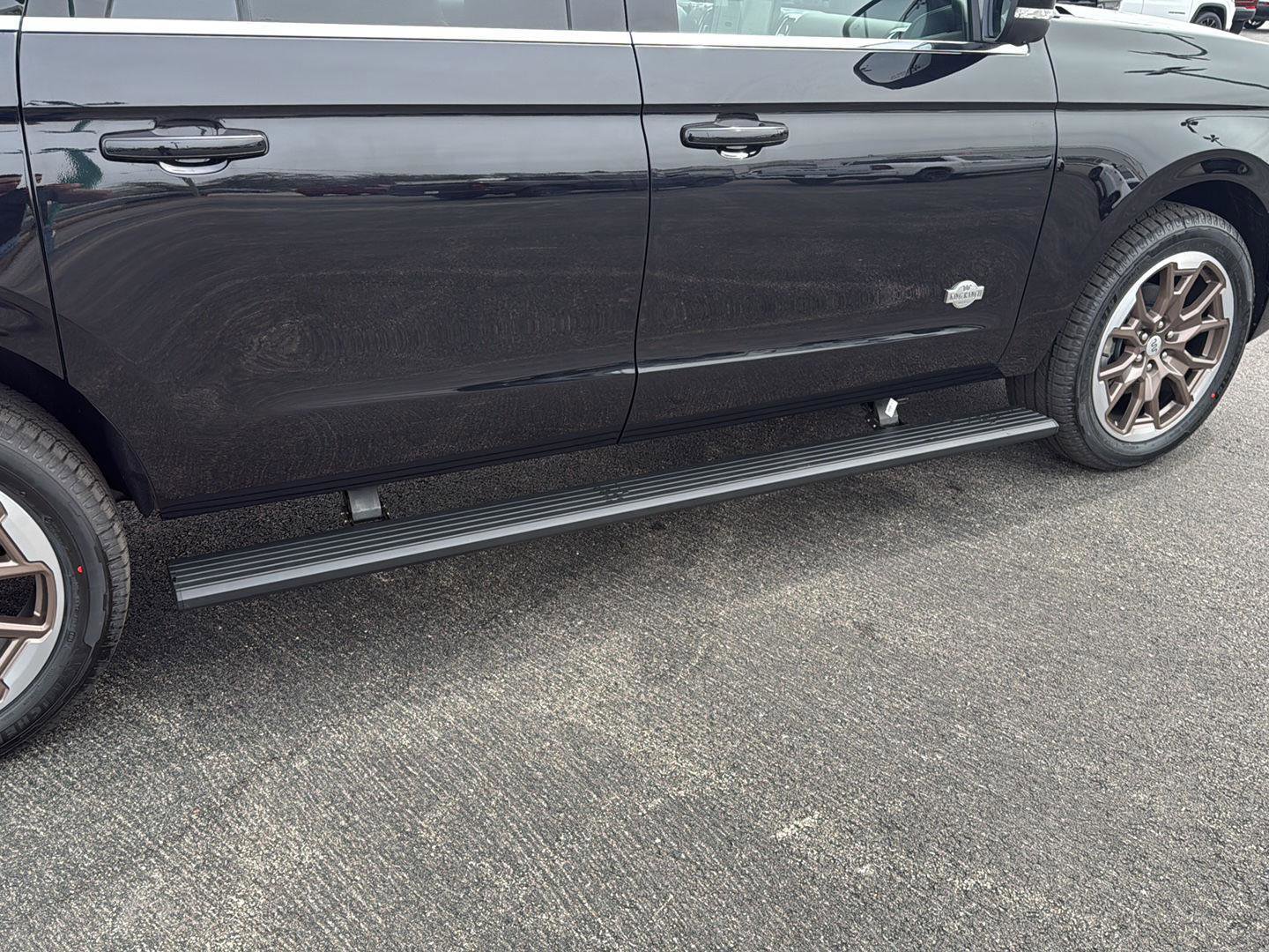 New 2026 Ford Expedition Max King Ranch image 11