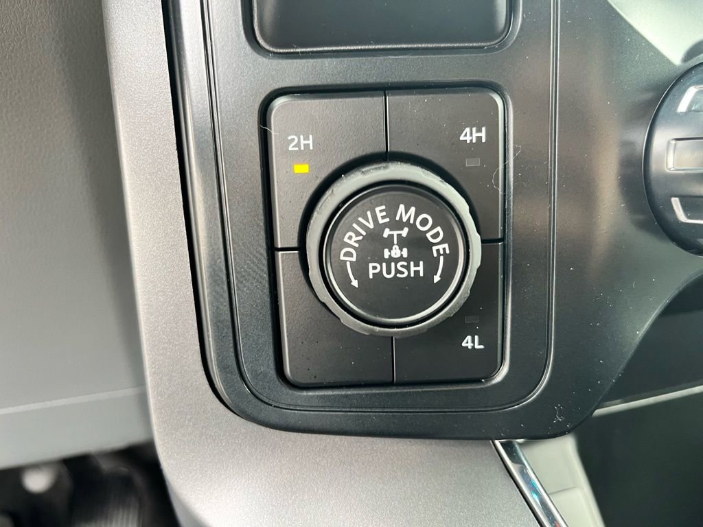 New 2026 Ford F150 XLT w/ Equipment Group 302A MID image 19