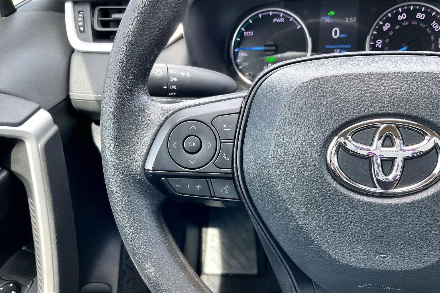 Used 2022 Toyota RAV4 LE AWD/4WD image 23