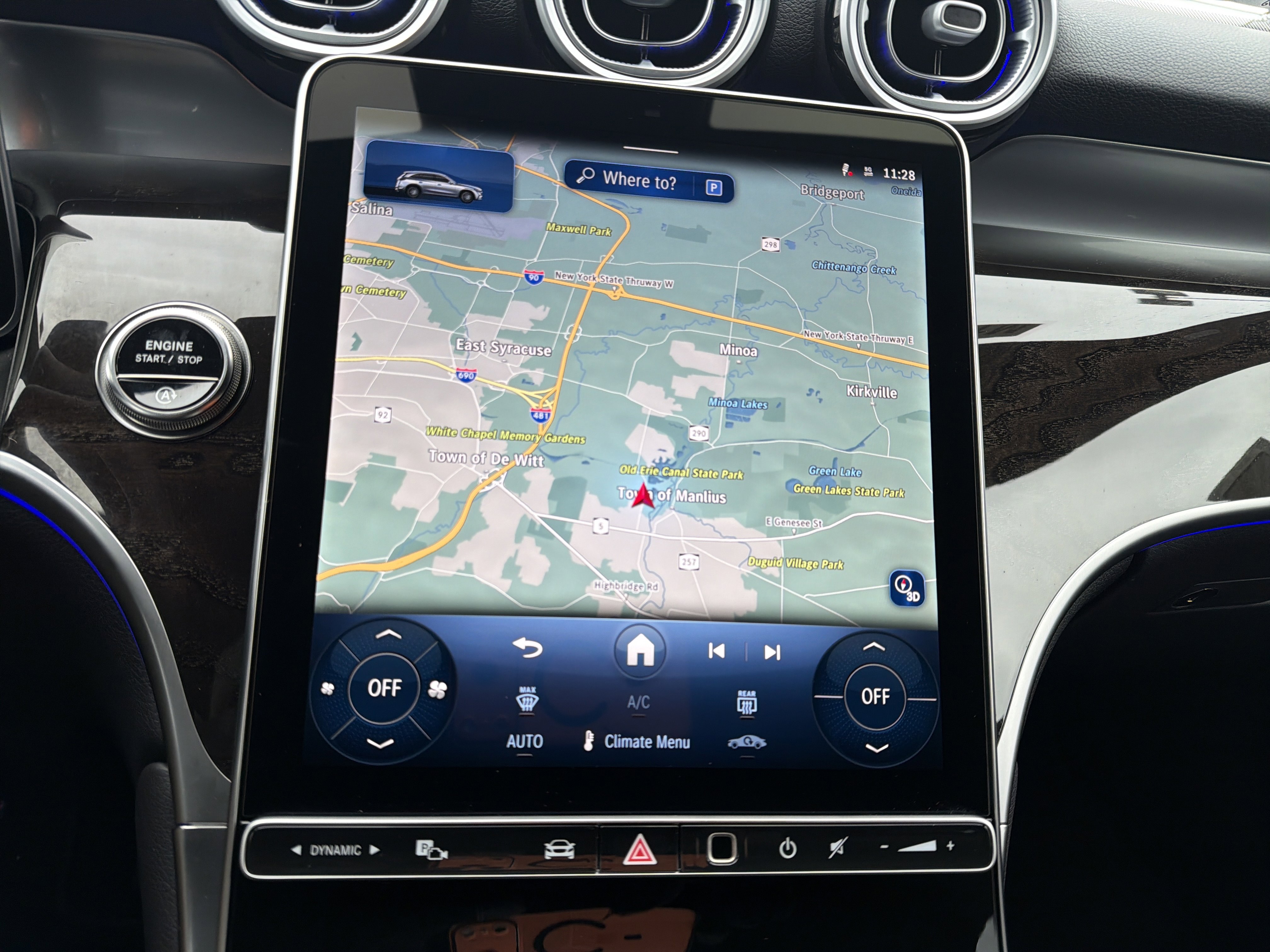 Used 2026 Mercedes-Benz GLC 300 4MATIC image 22