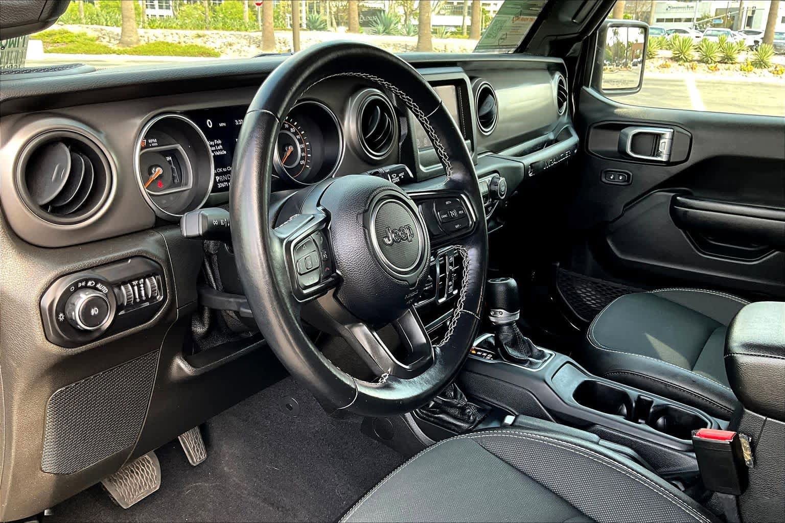 Used 2021 Jeep Wrangler Unlimited Sport AWD/4WD image 15