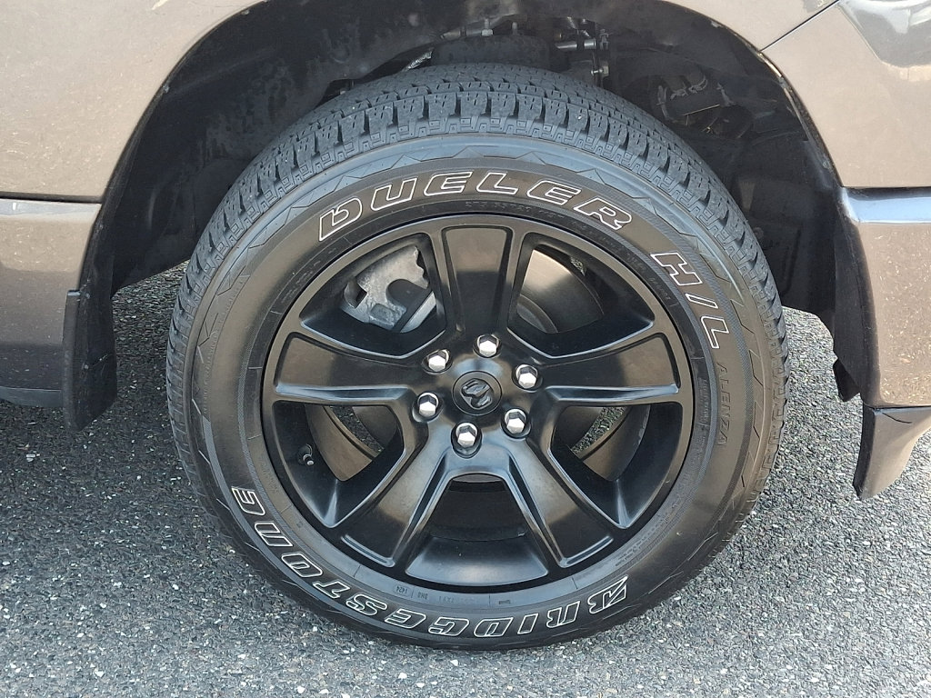 Used 2022 RAM 1500 Big Horn w/ Night Edition image 9