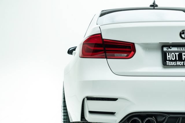 Used 2018 BMW M3 RWD image 18