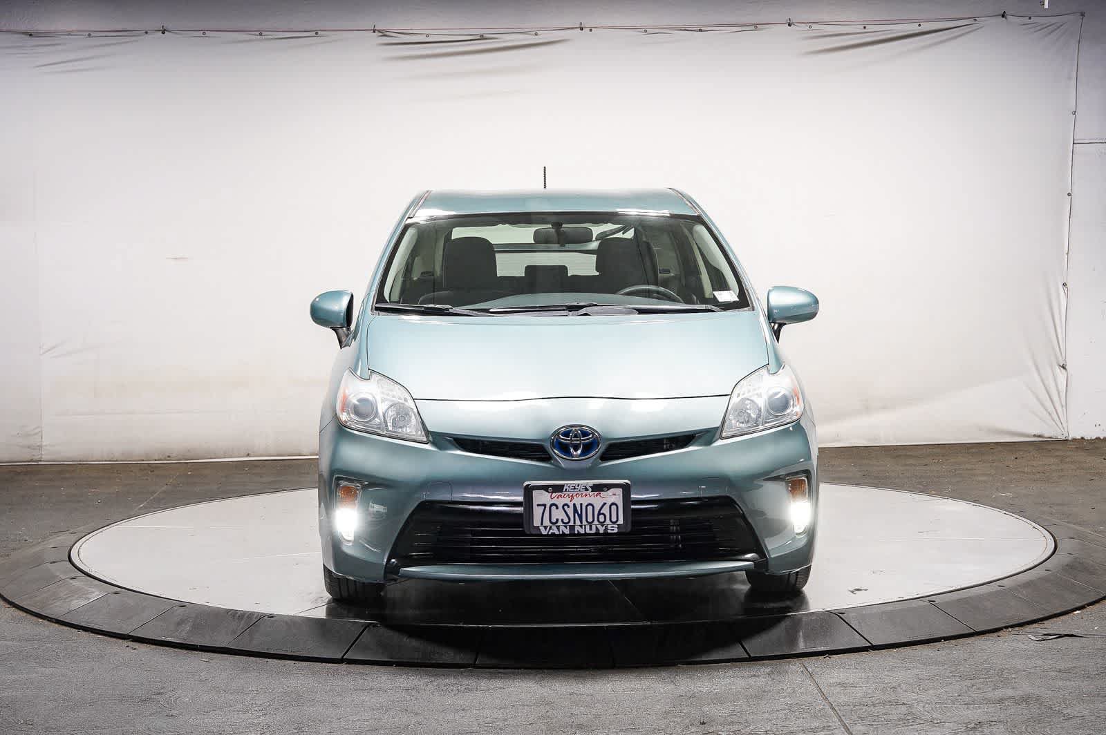 Used 2014 Toyota Prius Three FWD image 6
