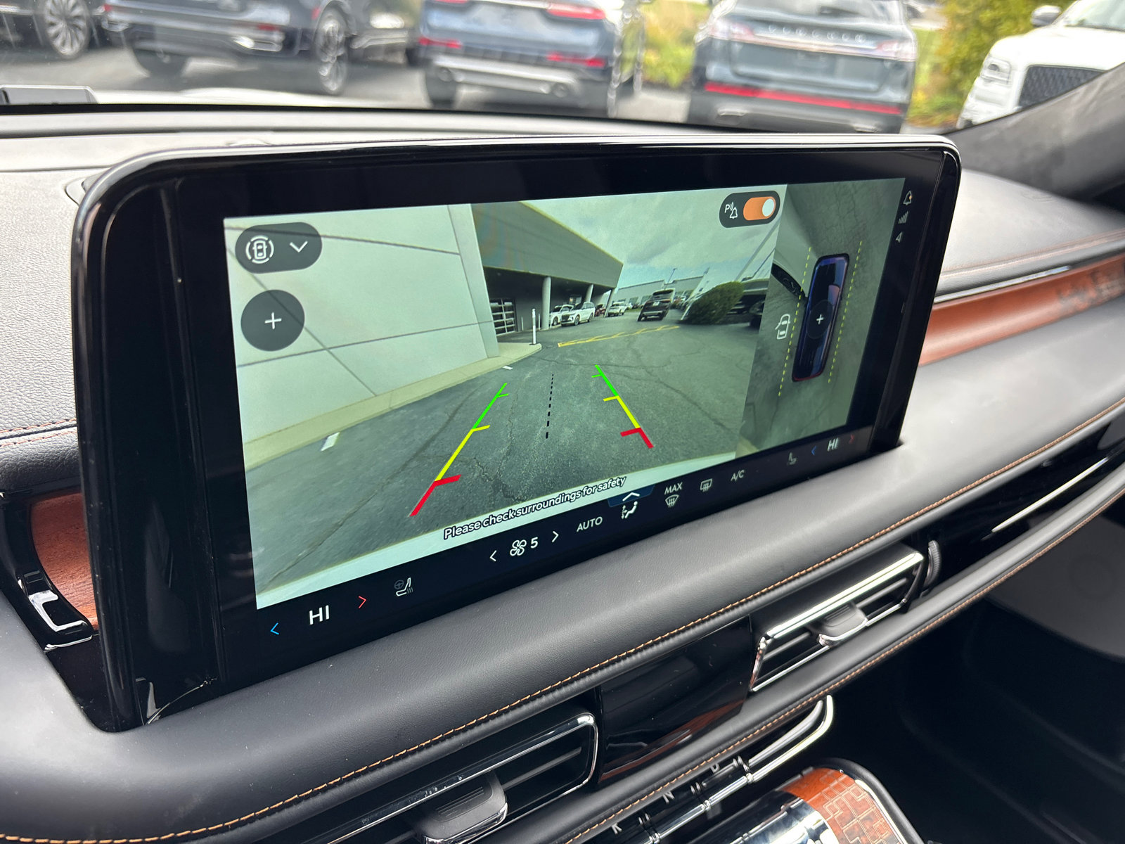 New 2026 Lincoln Aviator Black Label w/ Black Label Special Edition image 22