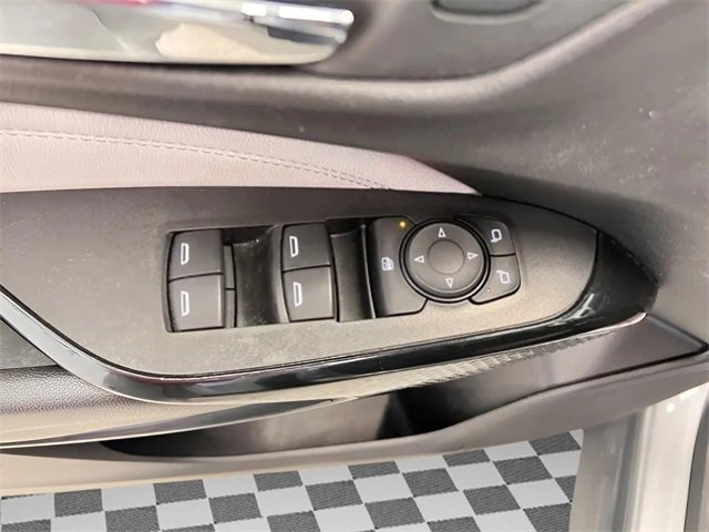 Certified 2025 Chevrolet Trax LT image 15