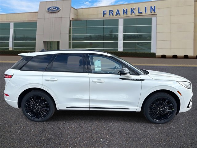 New 2025 Lincoln Corsair Grand Touring w/ Jet Appearance Package image 8