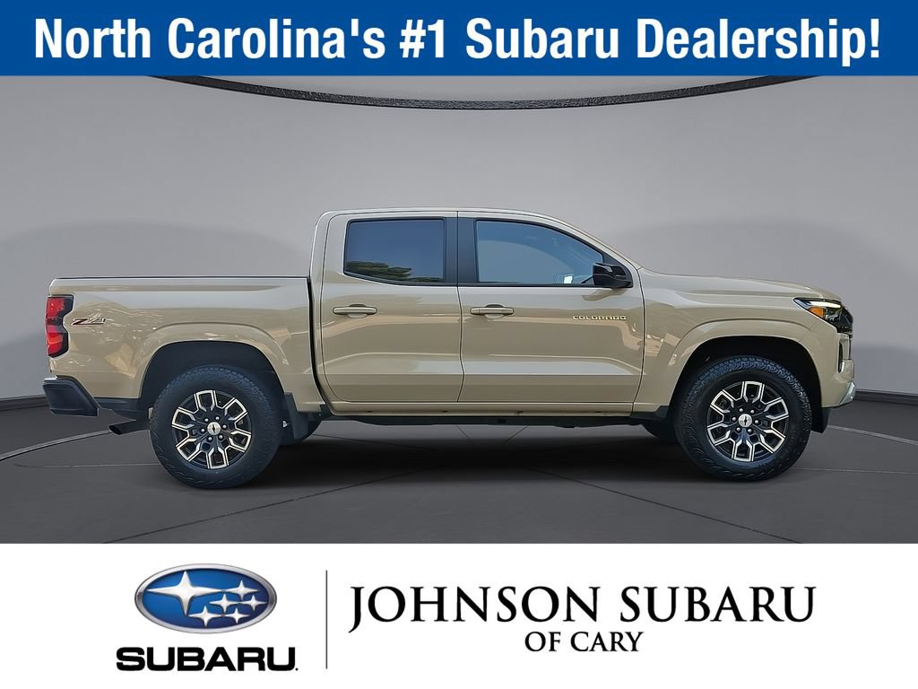 Used 2024 Chevrolet Colorado Z71 w/ Z71 Convenience Package 2 AWD/4WD image 28