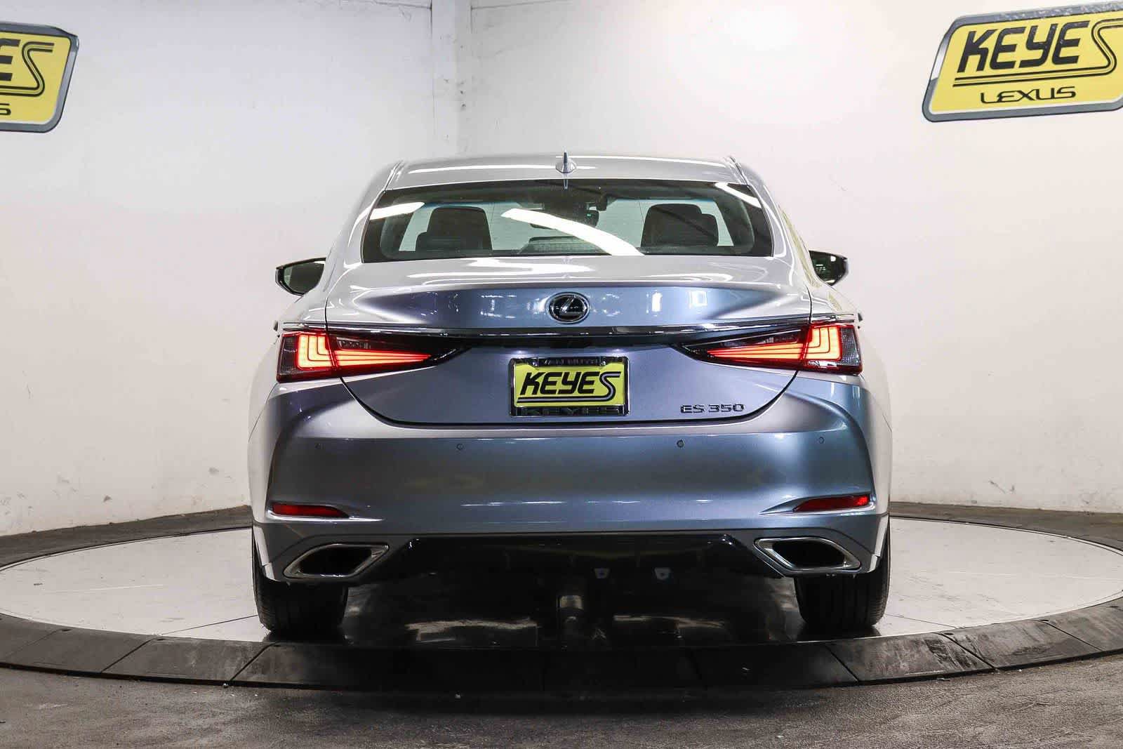 Used 2024 Lexus ES 350 w/ Premium Package FWD image 3