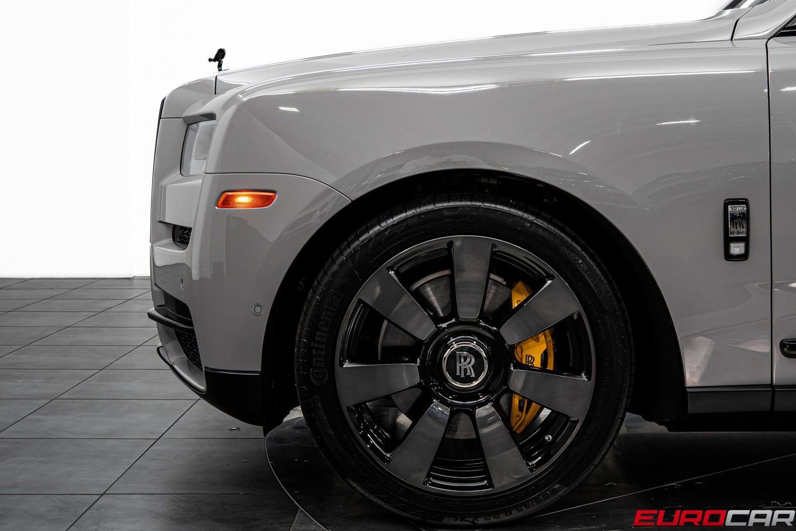 Used 2024 Rolls-Royce Cullinan image 15