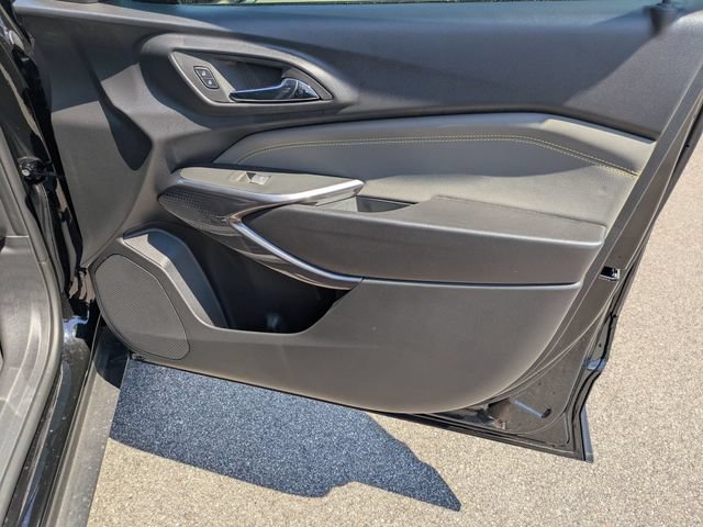 New 2026 Chevrolet Trax ACTIV w/ Sunroof Package FWD image 33