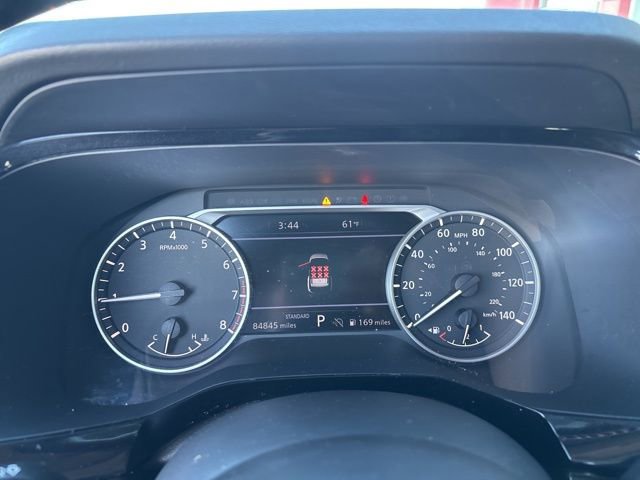 Used 2022 Nissan Pathfinder SL image 14