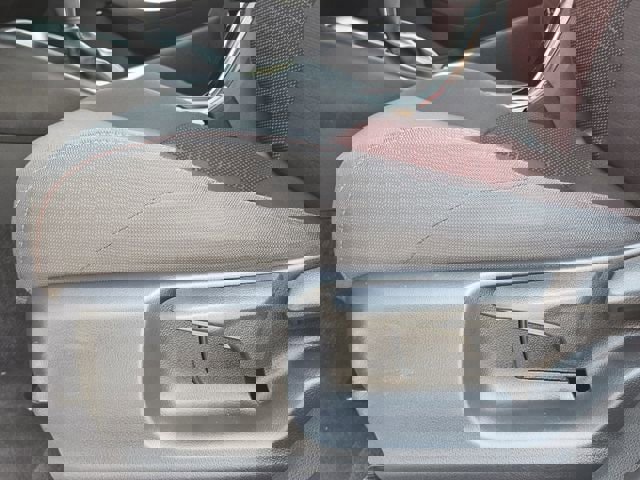 Used 2024 Toyota Corolla SE image 24