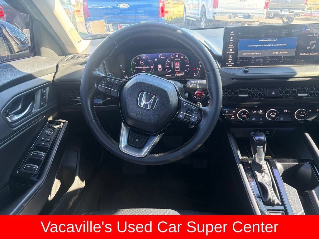 Used 2025 Honda Accord Touring image 13