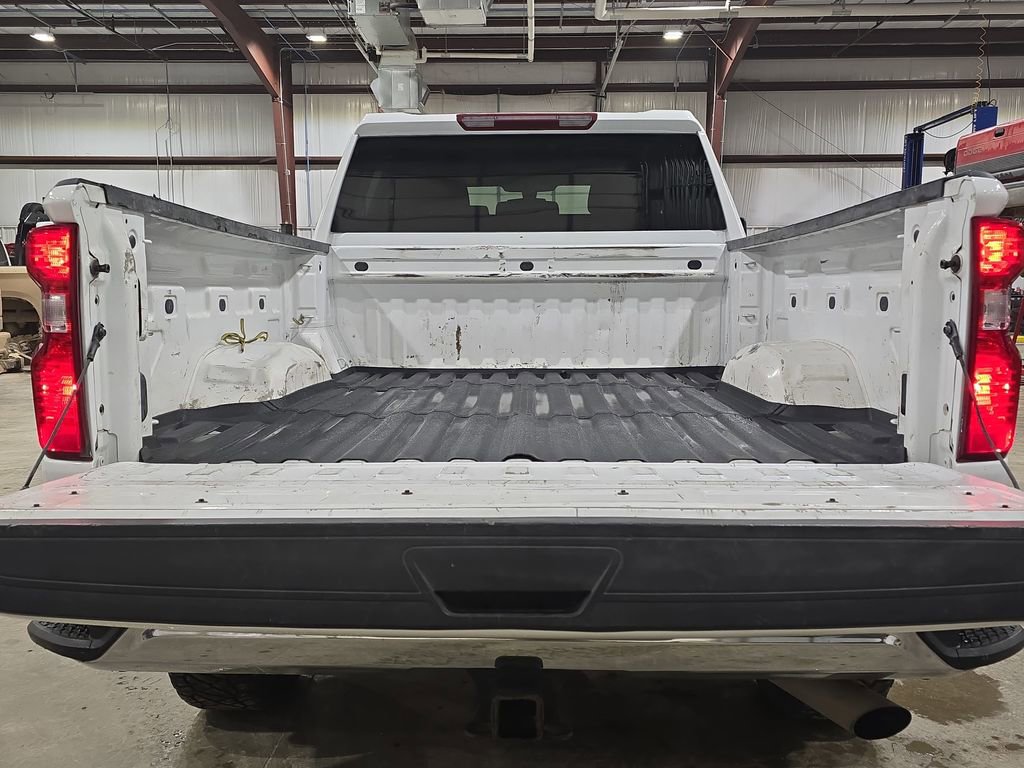 Used 2023 Chevrolet Silverado 2500 LT image 12