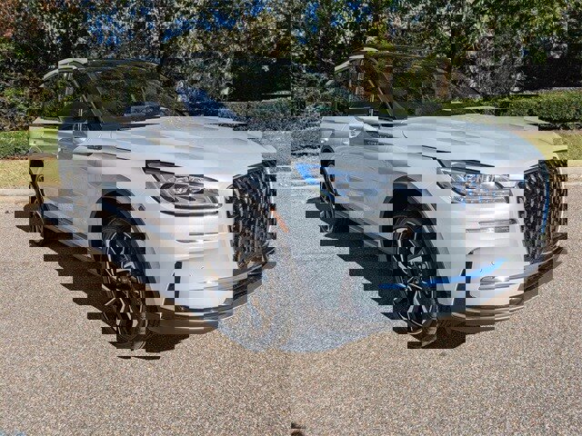 New 2026 Lincoln Corsair Reserve image 4