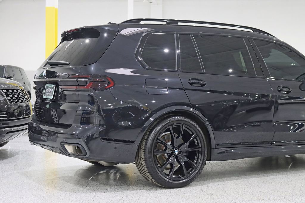 Used 2023 BMW X7 xDrive40i w/ Executive Package image 9