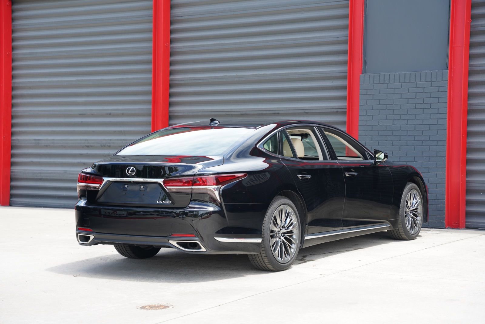 Used 2020 Lexus LS 500 w/ Interior Upgrade Package RWD image 6