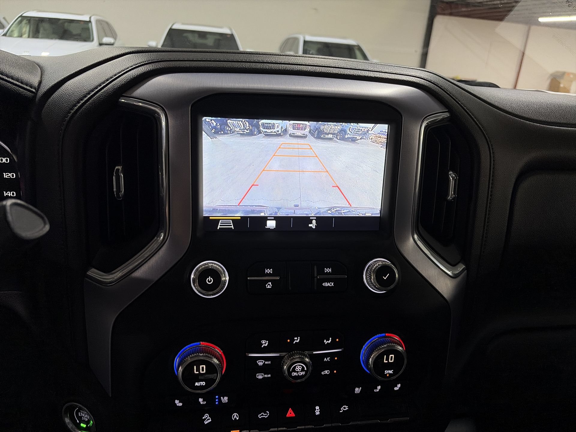 Used 2019 GMC Sierra 1500 SLT AWD/4WD image 16