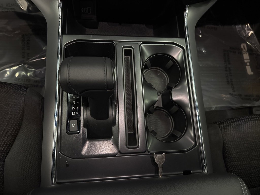 New 2025 Ford F150 XLT w/ Equipment Group 302A MID image 22