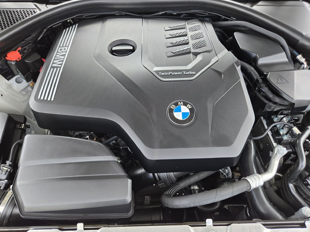 Used 2021 BMW 330i xDrive Sedan w/ Convenience Package AWD/4WD image 32