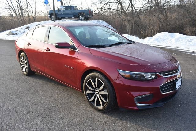 Certified 2018 Chevrolet Malibu LT w/ Driver Confidence Package image 10