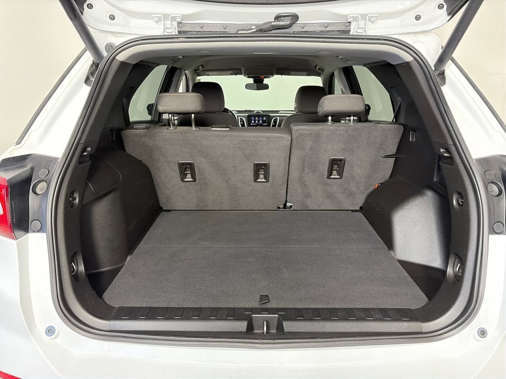 Used 2020 Chevrolet Equinox LT FWD image 27