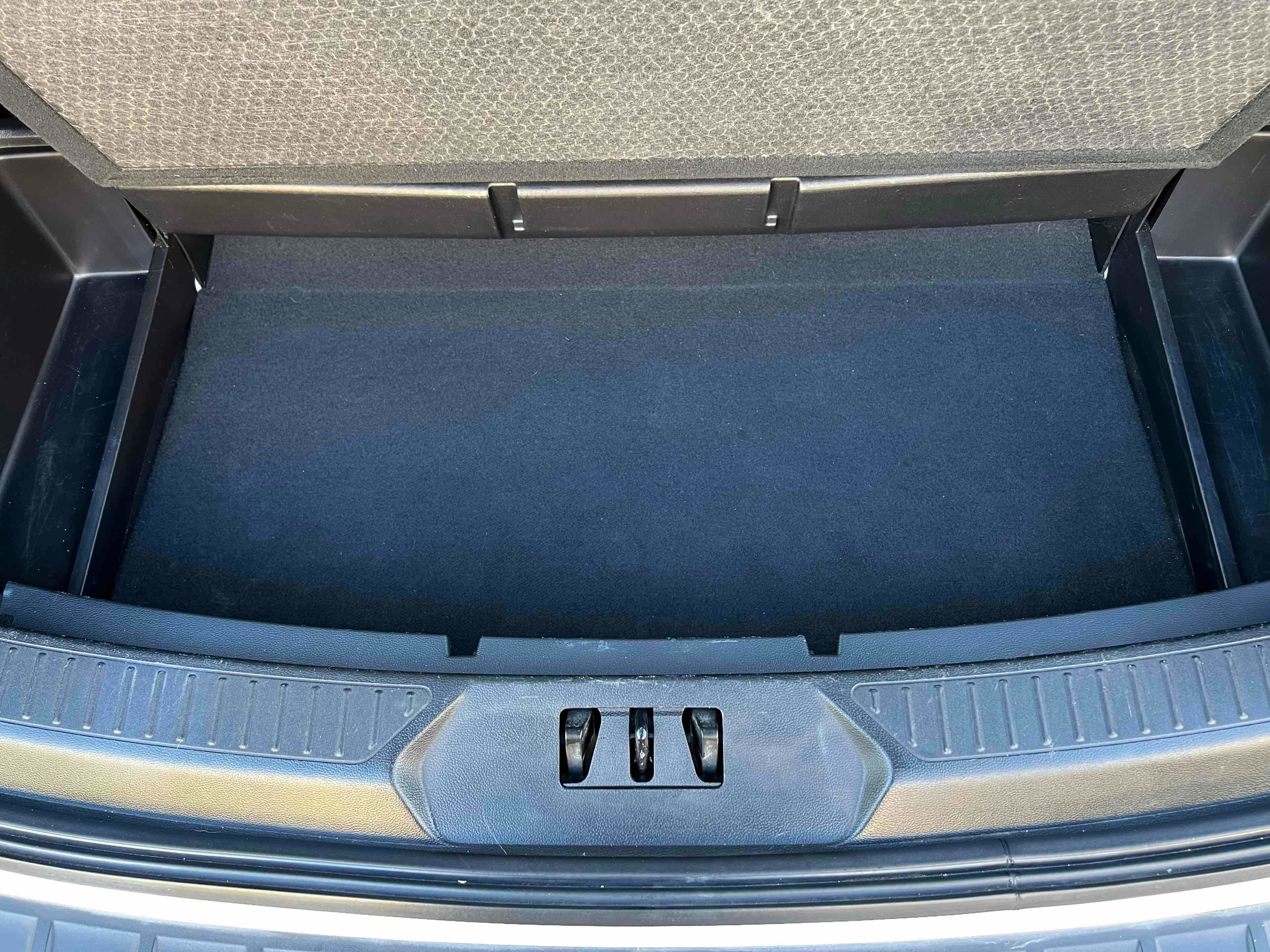 Used 2021 Ford Explorer Limited w/ Equipment Group 301A image 73