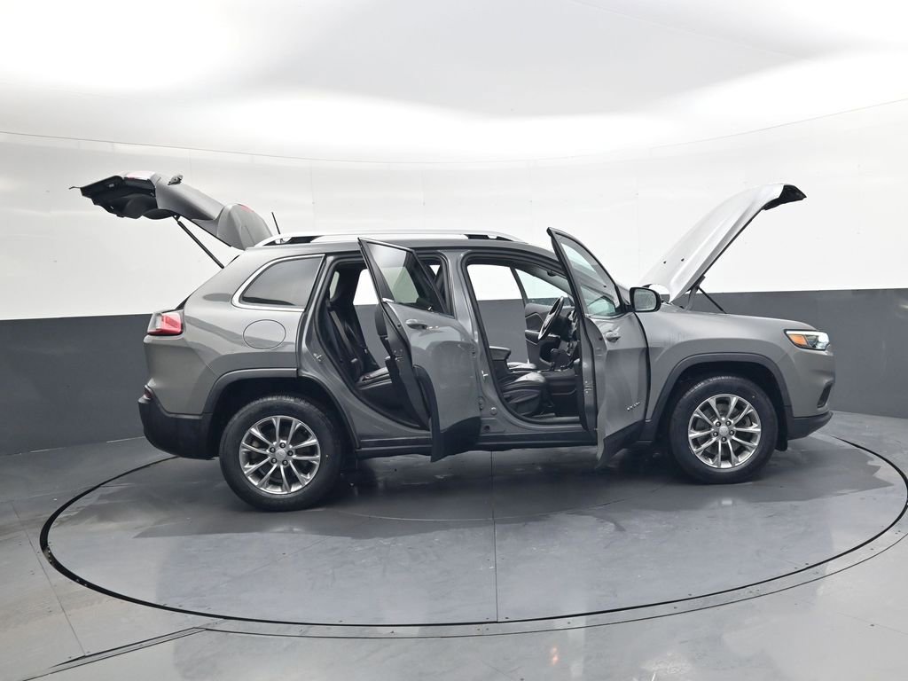 Used 2020 Jeep Cherokee Latitude Plus w/ Comfort/Convenience Group image 44