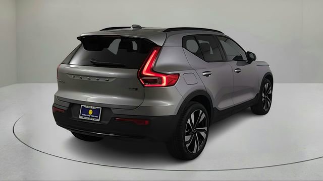 Certified 2026 Volvo XC40 B5 Ultra w/ Climate Package AWD/4WD image 4