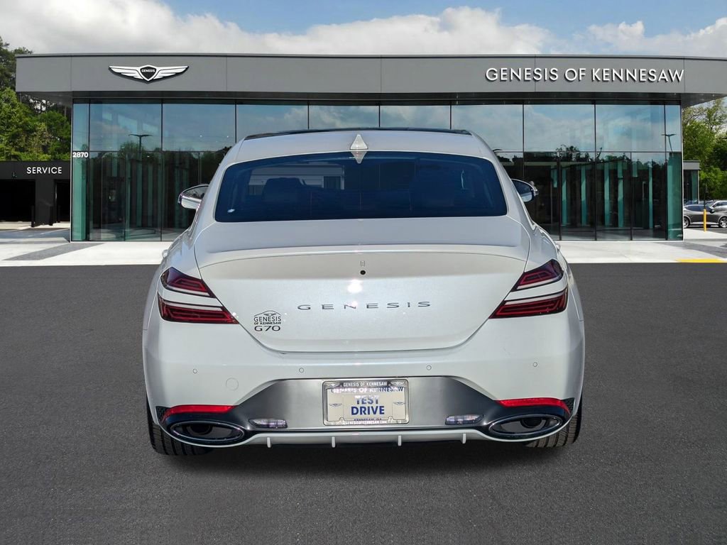 Used 2026 Genesis G70 2.5T Prestige image 6