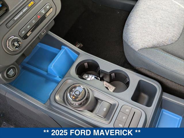 New 2025 Ford Maverick XLT w/ XLT Luxury Package image 13